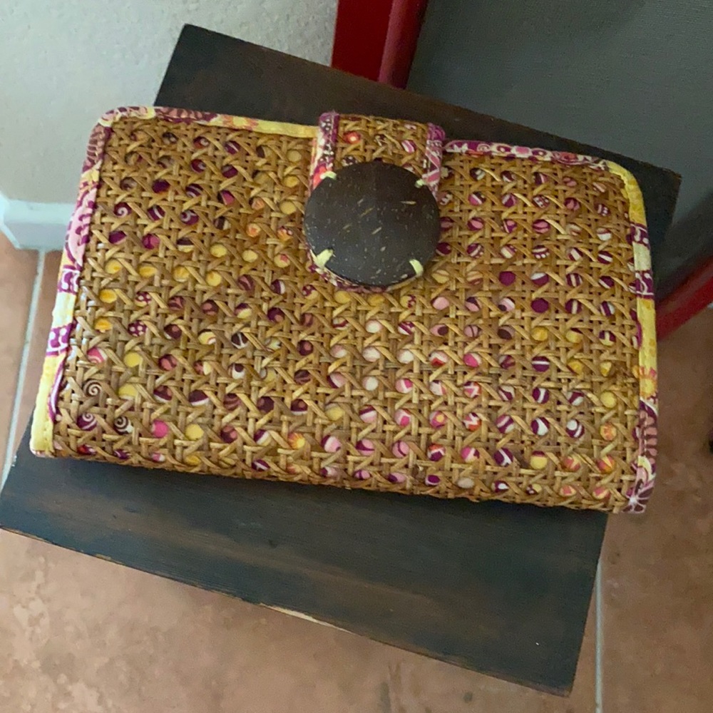 Vera Bradley Tiki Clutch